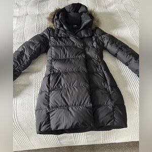 Women’s North Face Dealio Down Parka